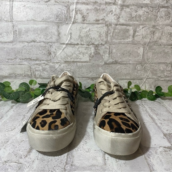 Zara Distressed Leopard Print Trainers. Size EUR 37 - Picture 3 of 7